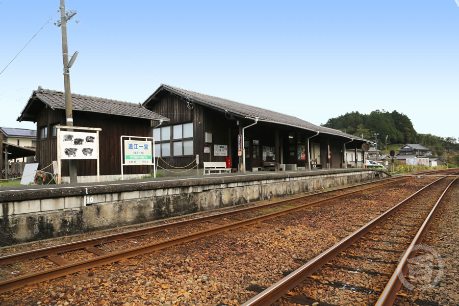 ざるそば 百々や（ももや）・天竜浜名湖鉄道 遠江一宮駅 ホーム外観